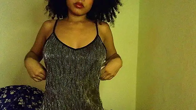 Larita curly online show from 9, 4, 2026