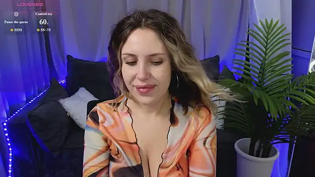 Snapshot of _amymoore_ chatting on 7, 7, 2026 amymoore online show from 7, 7, 2026