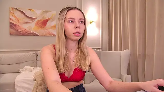 TessaAdorablee online show from 9, 3, 2026