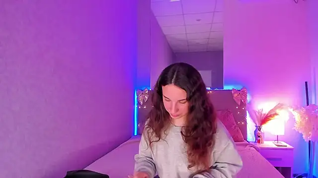 JosephineRows online show from 25, 3, 2026
