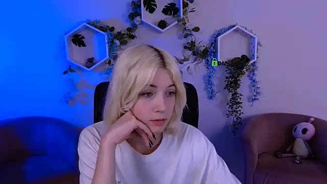  sabrina moore online show from 24, 6, 2026