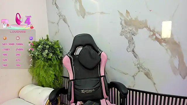 Gigi cutte  online show from 24, 4, 2026