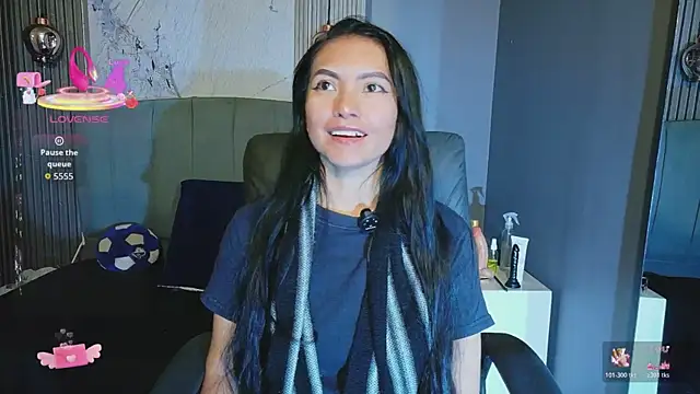 Chloe16  online show from 25, 6, 2026