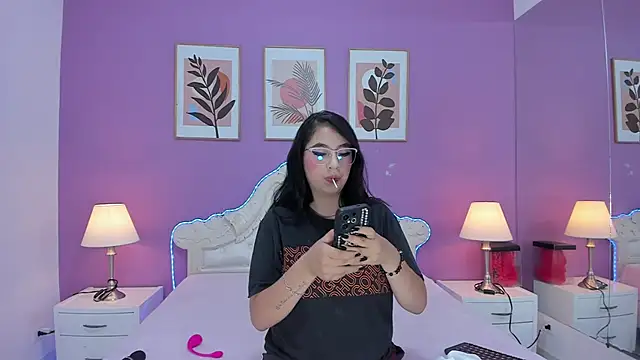 Snapshot of YayaQueen chatting on 29, 5, 2026 YayaQueen online show from 29, 5, 2026