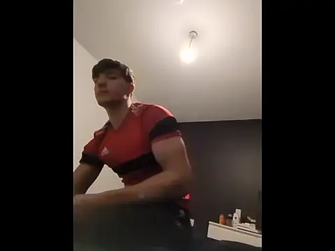 HornyKing2969 online show from 15, 4, 2026