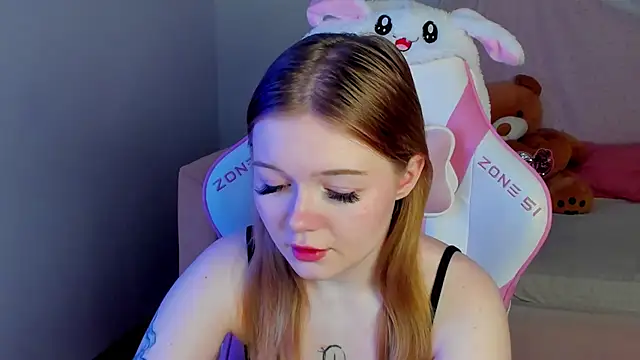 ElinaVale online show from 27, 5, 2026