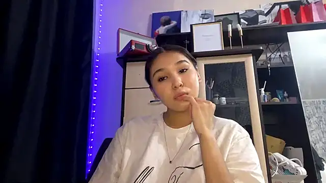 CatherineForbes online show from 13, 4, 2026