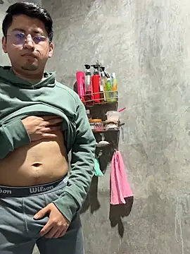 GoldenM95 online show from 30, 3, 2026