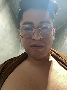 GoldenM95 online show from 22, 4, 2026