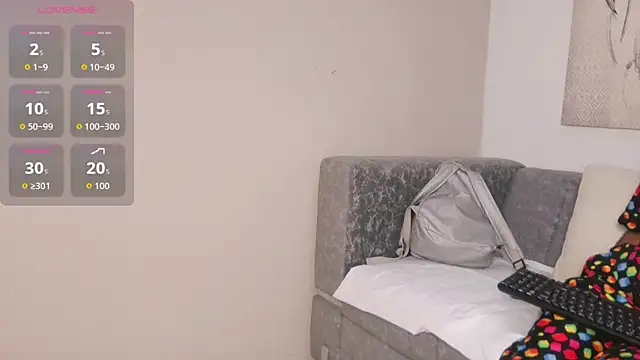 queen adhara online show from 23, 4, 2026