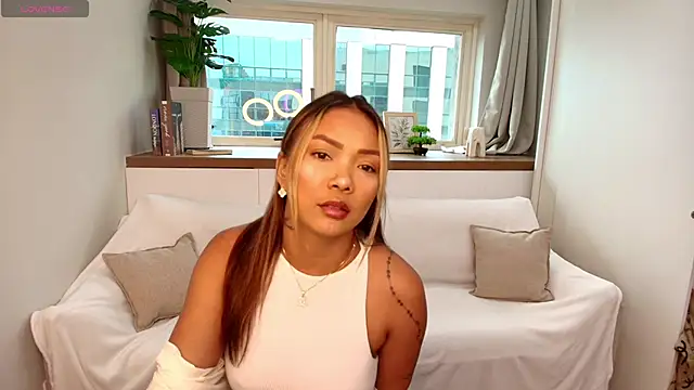 Debra Fox online show from 11, 3, 2026