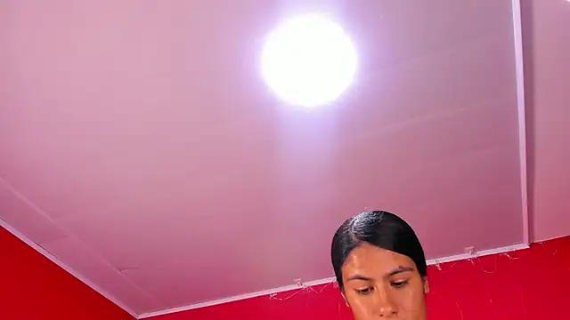 ailyn-18 online show from 6, 3, 2026