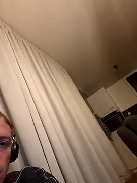 NoFace Twink X online show from 24, 3, 2026