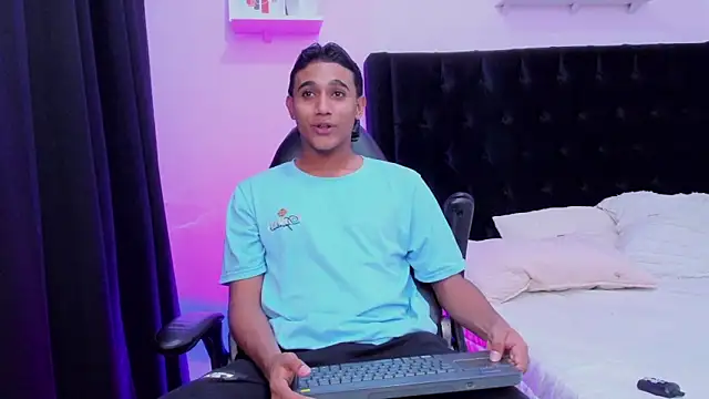 Snapshot of Morgan_Bladee chatting on 28, 4, 2026 Morgan Bladee online show from 28, 4, 2026