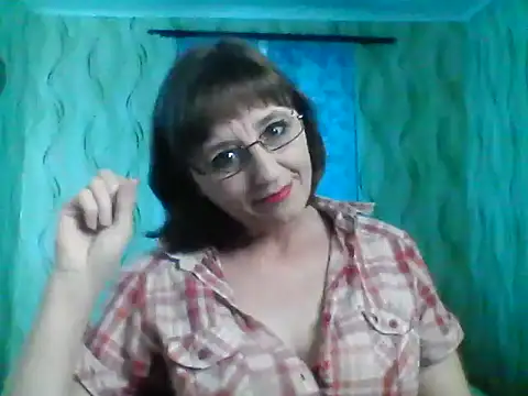 Alisaprice077 online show from 15, 4, 2026