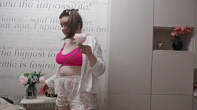 Angela Foster online show from 29, 4, 2026