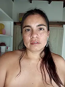 BettyBoo w online show from 15, 4, 2026