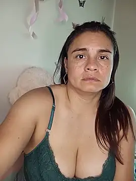 Snapshot of BettyBoo_w chatting on 3, 6, 2026 BettyBoo w online show from 3, 6, 2026