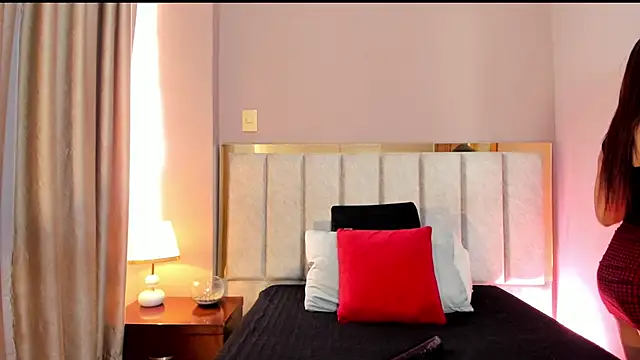 FreyaCameron online show from 22, 4, 2026