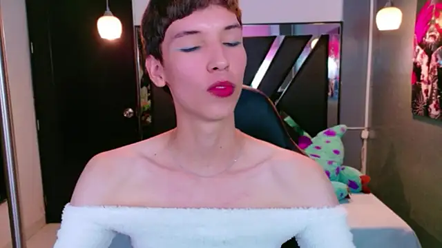 Stefany PiInk online show from 23, 4, 2026