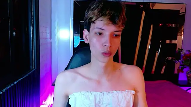 Stefany PiInk online show from 2, 4, 2026