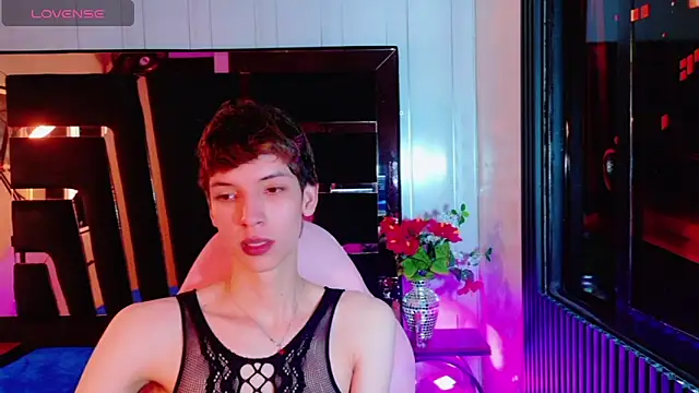 Snapshot of Stefany_PiInk chatting on 18, 5, 2026 Stefany PiInk online show from 18, 5, 2026