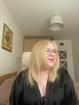 JanieLight53 online show from 25, 4, 2026