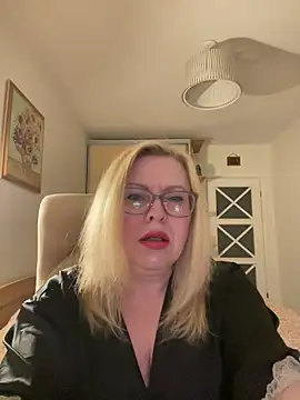 JanieLight53 online show from 7, 5, 2026