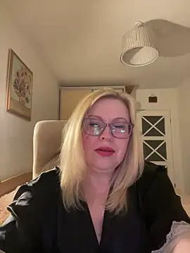 JanieLight53 online show from 9, 5, 2026
