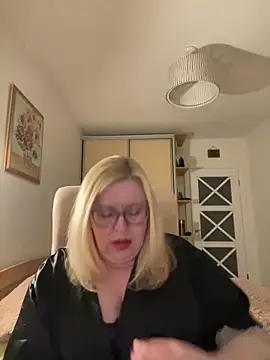 JanieLight53 online show from 6, 5, 2026