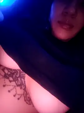 penelopethoms online show from 7, 3, 2026