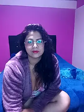 Samantha-Sweety online show from 7, 3, 2026
