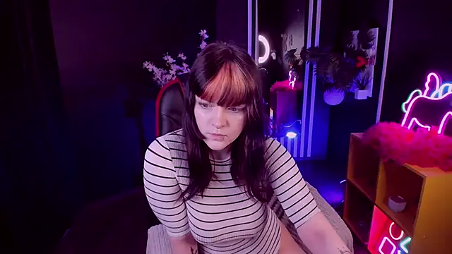 Snapshot of EsterTwilight chatting on 22, 5, 2026 EsterTwilight online show from 22, 5, 2026