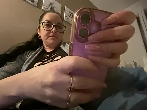 naturalboobsF online show from 7, 5, 2026