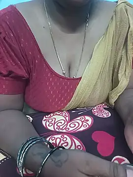 Snapshot of jothika45 chatting on 9, 8, 2026 jothika45 online show from 9, 8, 2026