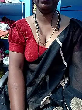 Snapshot of jothika45 chatting on 29, 4, 2026 jothika45 online show from 29, 4, 2026