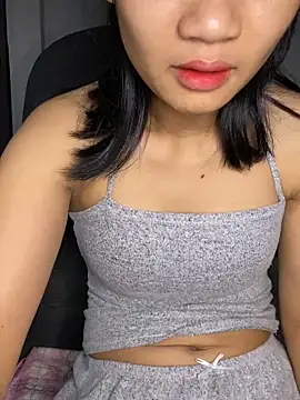 -Lilyn- online show from 23, 4, 2026
