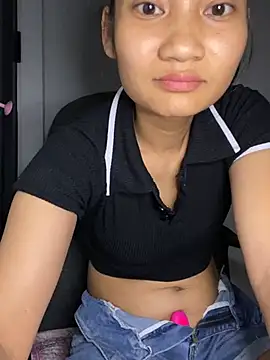 -Lilyn- online show from 2, 4, 2026