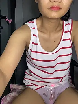 -Lilyn- online show from 5, 4, 2026