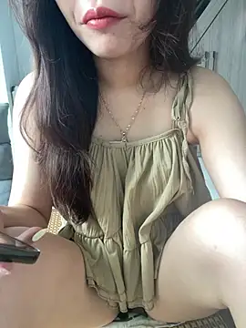 Snapshot of Lyn_baby chatting on 1, 7, 2026 Lyn baby online show from 1, 7, 2026