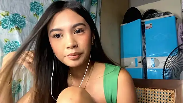 LilianBlevans online show from 9, 3, 2026