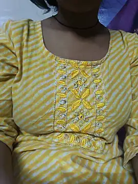 Snapshot of nidhii_nude chatting on 24, 5, 2026 nidhii nude online show from 24, 5, 2026
