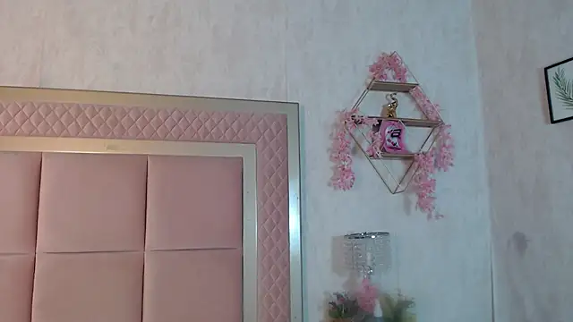 Madii  online show from 28, 3, 2026