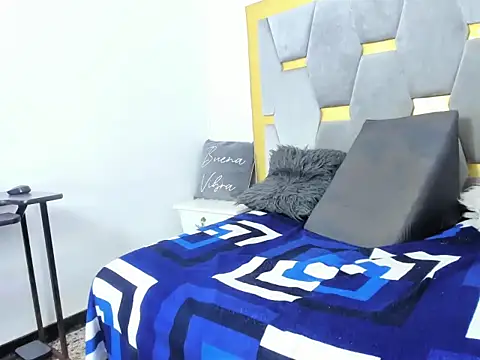 KiaraJohnsonn online show from 19, 3, 2026