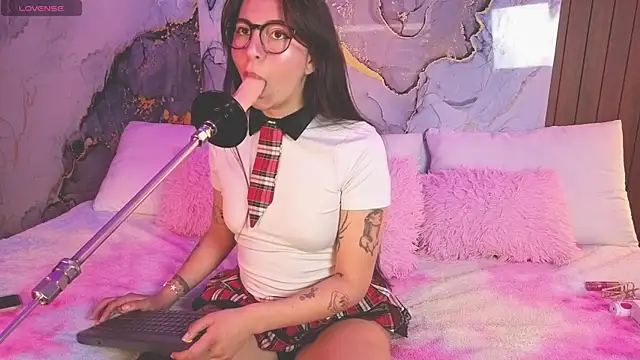 Snapshot of abbycandhy chatting on 18, 5, 2026 abbycandhy online show from 18, 5, 2026