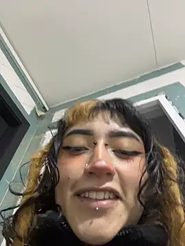 Snapshot of baby_akuma chatting on 4, 6, 2026 baby akuma online show from 4, 6, 2026