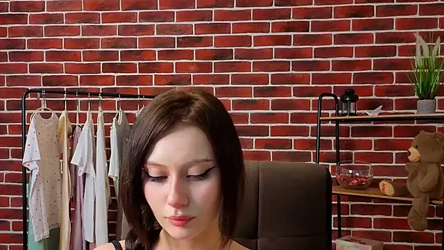 MargarettHampton online show from 27, 3, 2026