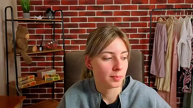 Snapshot of RebeccaaNelson chatting on 23, 3, 2026 RebeccaaNelson online show from 23, 3, 2026