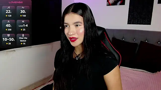 Victoria Rous online show from 8, 3, 2026