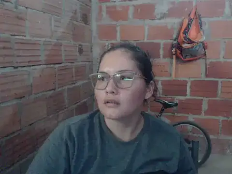 ANNYLATIMIDA online show from 7, 3, 2026